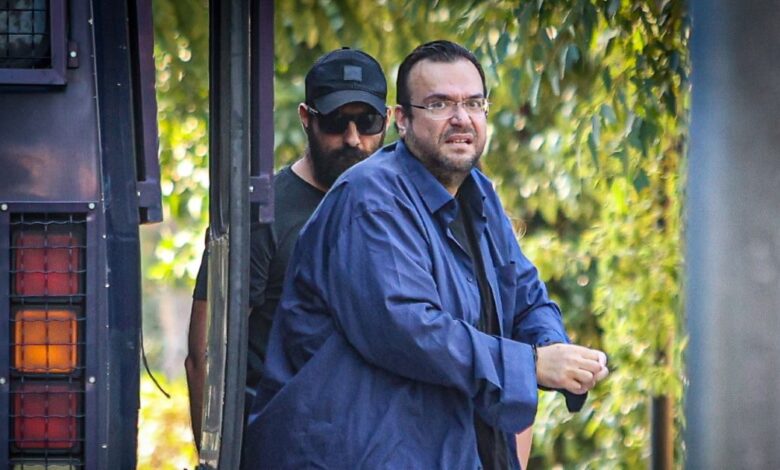 Φίλιππος-Καμπούρης:-«Ήμουν-απλός-εργαζόμενος-στις-εταιρείες,-ασκούσα-χρέη-γραμματέα»-–-Τι-ισχυρίστηκε-στην-απολογία-του
