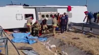 Τουρκία:-11-νεκροί-και-27-τραυματίες-μετά-από-σύγκρουση-λεωφορείου-με-φορτηγό