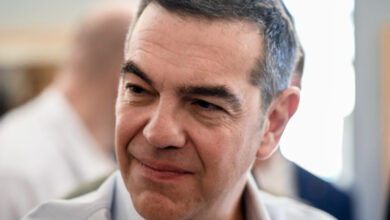 ΕΛΑΣ:-Η-μάχη-για-τους-αναποφάσιστους-περνά-από-την-καθημερινότητα-του-πολίτη