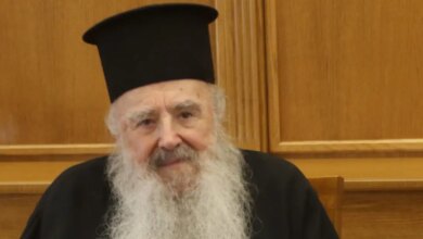 Παραιτήθηκε-ο-μητροπολίτης-Μηθύμνης-Χρυσόστομος