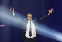 Ο-Κωνσταντίνος-Αργυρός-βάζει-πλώρη-για-τα-grammy-με-το-κορυφαίο-άλμπουμ-«Καμπάνες»