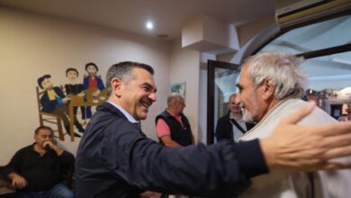 Τσίπρας-από-την-Κρήτη:-Πόλεμος-στα-καρτέλ,-στήριξη-στην-Ελλάδα-του-μόχθου