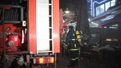 Υπό-έλεγχο-η-φωτιά-σε-σπίτι-στην-Αρτέμιδα:-Κατέρρευσε-η-σοφίτα,-δεν-υπήρξε-εγκλωβισμένος