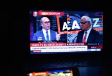 Τουρκία:-Η-αστυνομία-εισέβαλε-και-«έκλεισε»-το-αντιπολιτευόμενο-κανάλι-halk-tv-–-Διορίστηκε-κρατικός-επίτροπος-στη-διοίκησή-του