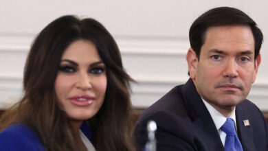 Εντολή-Ρούμπιο-μετά-την-υπόθεση-Γκίλφοϊλ-προς-τους-Αμερικανούς-διπλωμάτες:-Μη-χρησιμοποιείτε-τα-αξιώματα-για-προσωπικό-όφελος