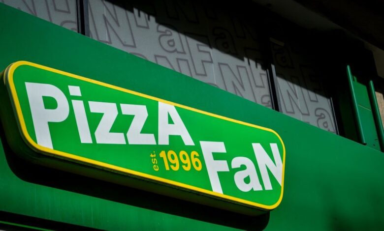 pizza-fan:-Νέοι-εξοργιστικοί-διάλογοι-μεταξύ-του-ιδιοκτήτη-με-συνεργάτη-του-–-«Υπάρχουν-μαγαζιά-που-έχουν-περιθώριο-να-κόψουν-με-κέρασμα»