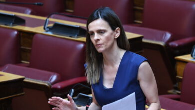 Έφη-Αχτσιόγλου:-Δεν-είχα-χρησιμότητα-στη-Βουλή-–-Η-προσωπικότητα-του-Τσίπρα-έχει-βαρύνουσα-σημασία