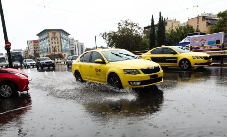 Νέο-κύμα-κακοκαιρίας:-Καταιγίδες-σε-Αττική-και-άλλες-6-περιοχές-–-Τι-θα-γίνει-με-τις-παρελάσεις-της-28ης-Οκτωβρίου