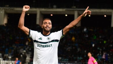 super-league:-Ο-πρωτοπόρος-Παναθηναϊκός,-οι-«πεντάρες»-Ολυμπιακού-και-ΑΕΚ-και-η-ήττα-του-ΠΑΟΚ-από-τον-ΟΦΗ
