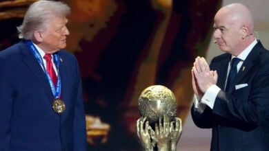fifa:-Ζητούν-από-τον-Ινφαντίνο-να-καταργήσει-το-βραβείο-Ειρήνης-μετά-τον-σάλο-με-τον-Τραμπ-–-Στο-τραπέζι-ο-αποκλεισμός-πολιτικών