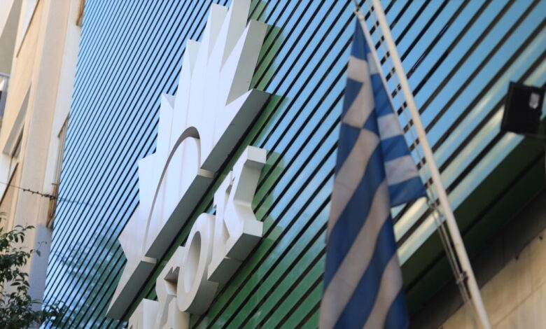 ΠΑΣΟΚ-για-Μιχάλη-Μπεκίρη:-«Θα-βρει-άλλον-“εθελοντή”-ο-πρωθυπουργός-για-διευθυντή-του-γραφείου-του;»
