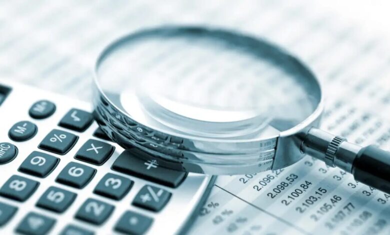 ΑΑΔΕ:-Ειδοποιήσεις-σε-55.000-φορολογούμενους-για-αδήλωτα-αναδρομικά-του-2020
