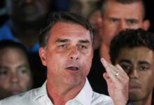 Βραζιλία:-Ο-Φλάβιο-Μπολσονάρο-δήλωσε-πως-του-απαγορεύθηκε-η-έξοδος-από-τη-χώρα