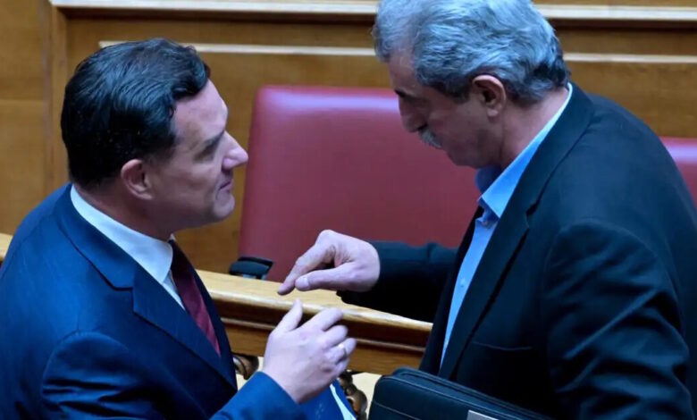 «Μετωπική»-Άδωνι-Γεωργιάδη-και-Παύλου-Πολάκη-στη-Βουλή-με-φόντο-το-«Χωριάτικο»-–-Έδωσαν-ραντεβού-στα-Χανιά