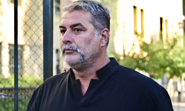 Βασίλης-Μπισμπίκης:-«Δεν-ξέρω-αν-έχω-βρει-ακόμα-την-αγάπη»
