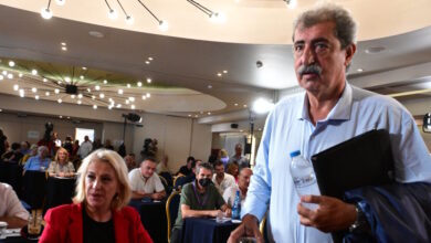 ΣΥΡΙΖΑ:-Ο-Πολάκης-ζητά-συνέδριο-και-εκλογή-προέδρου-«κόντρα»-σε-Δούρου-και-Παππά