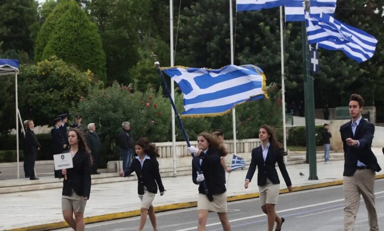 Καιρός-–-28η-Οκτωβρίου:-Παρελάσεις-με-βροχή,-σε-ποιες-περιοχές-θα-«χτυπήσει»-η-κακοκαιρία