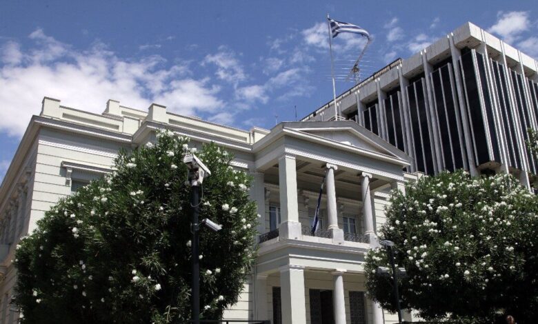 Υπουργείο-Εξωτερικών:-Συλλυπητήρια-για-το-πολύνεκρο-σιδηροδρομικό-δυστύχημα-στην-Ισπανία