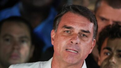 Ο-Φλάβιο-Μπολσονάρο-αυτοανακηρύσσεται-εκλεγμένος-πρόεδρος-από-τις-ΗΠΑ-και-καταγγέλλει-«πραξικόπημα»