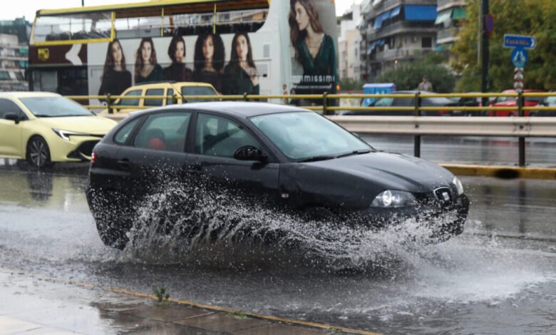 Καιρός:-Επιμένουν-οι-βροχές-και-οι-καταιγίδες-–-Νέα-κακοκαιρία-από-την-Κυριακή-με-πτώση-θερμοκρασίας