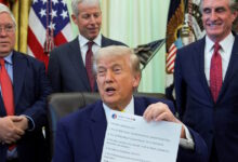 reuters:-to-bloomberg-και-δύο-εταιρείες-της-wall-street-θα-πληρώσουν-το-truth-social-για-ταχύτερη-πρόσβαση-στα tweet-του-Τραμπ