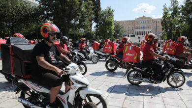 Νομοσχέδιο-της-ΕΛΑΣ-του-Τσίπρα-για-τους-διανομείς-και-τις-πλατφόρμες-delivery-–-«Το-παιδί-έχει-φύγει»
