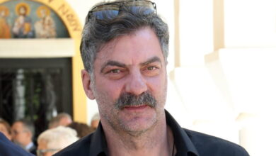 Στάθης-Μαντζώρος:-Η-έκκληση-του-πατέρα-του-για-οικονομική-βοήθεια-–-«Πρέπει-να-πάει-στο-εξωτερικό-σε-κέντρο-αποκατάστασης»