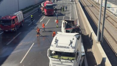 Σοβαρό-τροχαίο-στην-Αττική-Οδό-με-έναν-τραυματία:-Διακοπή-κυκλοφορίας-στο-ρεύμα-προς-αεροδρόμιο