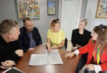 Μύλος-των-Ξωτικών:-Οι-βιτρίνες-γίνονται-γκαλερί