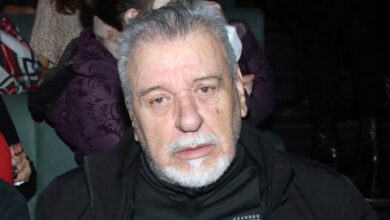 Τάσος-Χαλκιάς:-«Δεν-υπάρχουν-πια-Μπιθικώτσηδες,-Θεοδωράκηδες,-Χατζιδάκιδες,-τώρα-υπάρχει-ο-Φοίβος,-ο-Καρβέλας»