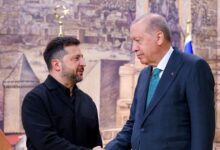 Ερντογάν-σε-Ζελένσκι:-Η-Τουρκία-έτοιμη-να-συμβάλει-στην-ειρήνη-στην-Ουκρανία