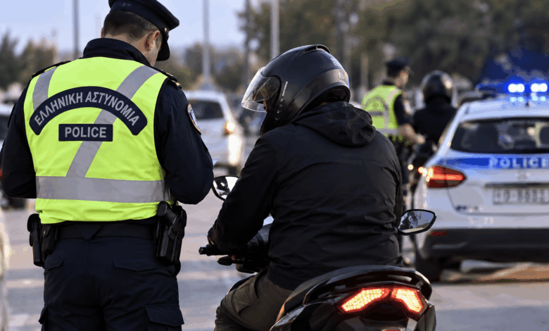 Τρίκαλα:-15-παραβάσεις-για-κράνος-σε-206-ελέγχους