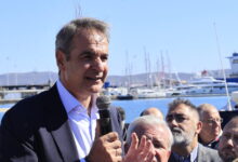 Κυριάκος-Μητσοτάκης:-Η-Ελλάδα-δεν-θα-ξαναγυρίσει-στις-εποχές-των-λαϊκιστών-που-έταζαν-ότι-μπορούν-«με-έναν-νόμο-και-με-ένα-άρθρο»-να-σκίζουν-τα-μνημόνια