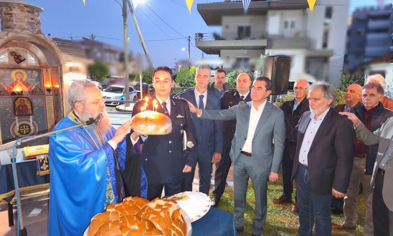 Τρίκαλα:-Εσπερινός-για-τον-Άγιο-Αρτέμιο-στην-ΕΛΑΣ.