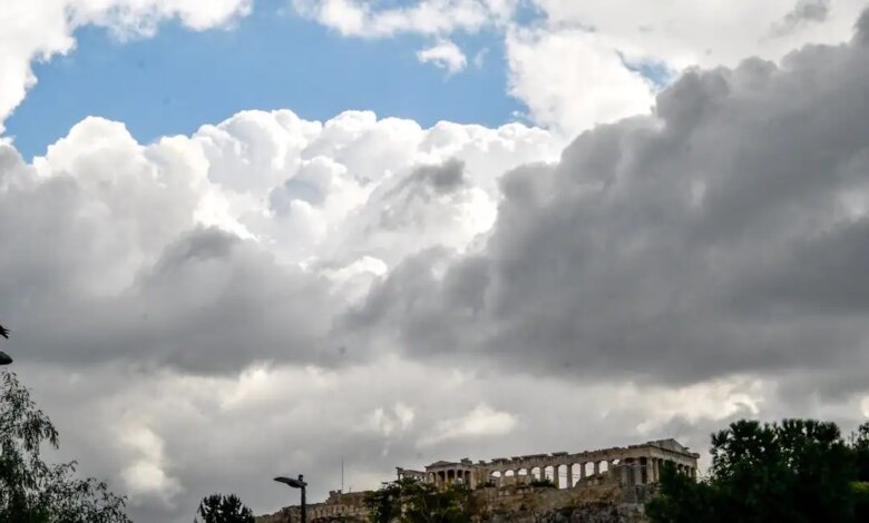 Καιρός:-Λιακάδα-και-υψηλές-θερμοκρασίες-σήμερα-Τρίτη,-νέο-κύμα-κακοκαιρίας-από-Τετάρτη-–-Καταιγίδες-το-Σαββατοκύριακό